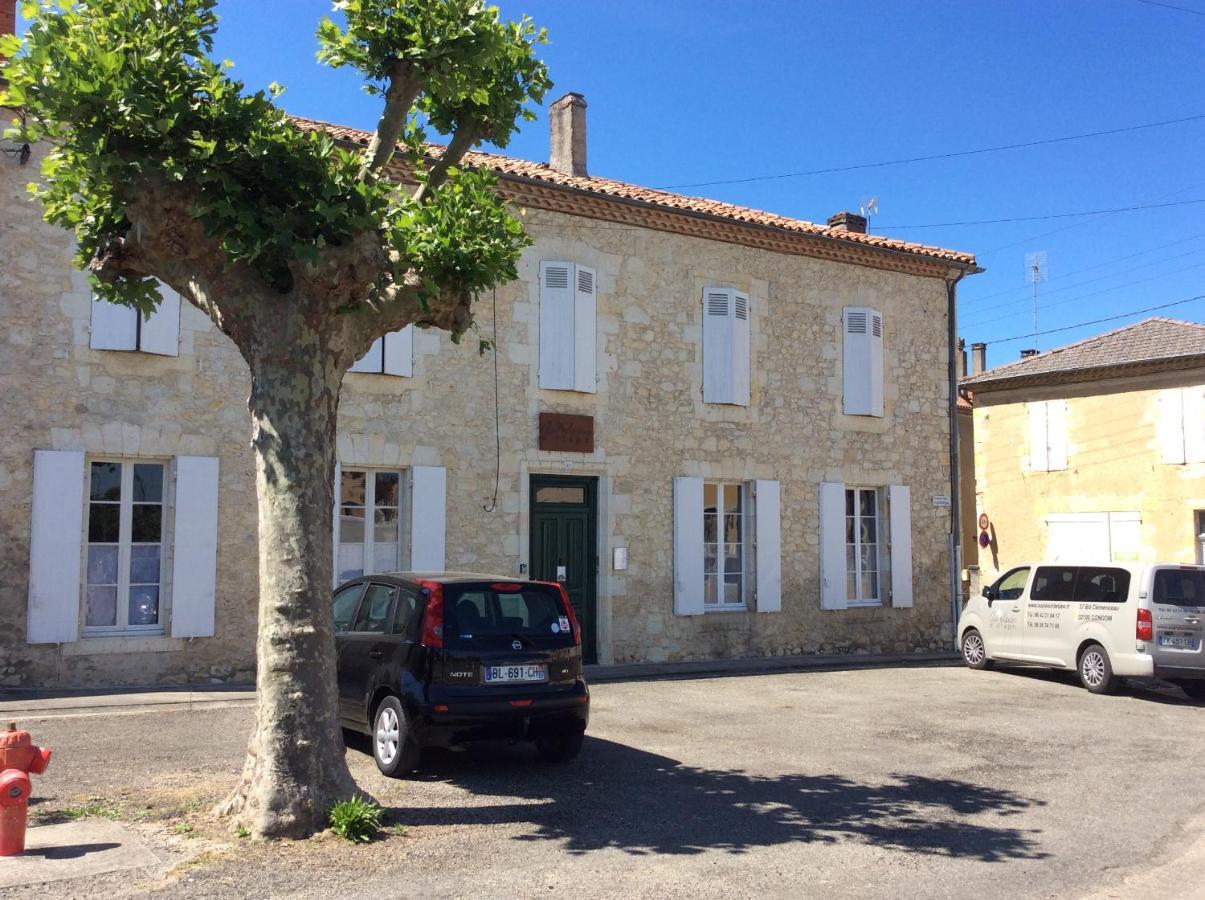 Au Plaisir D Etape- Accueil Pelerins Villa Condom Exterior foto