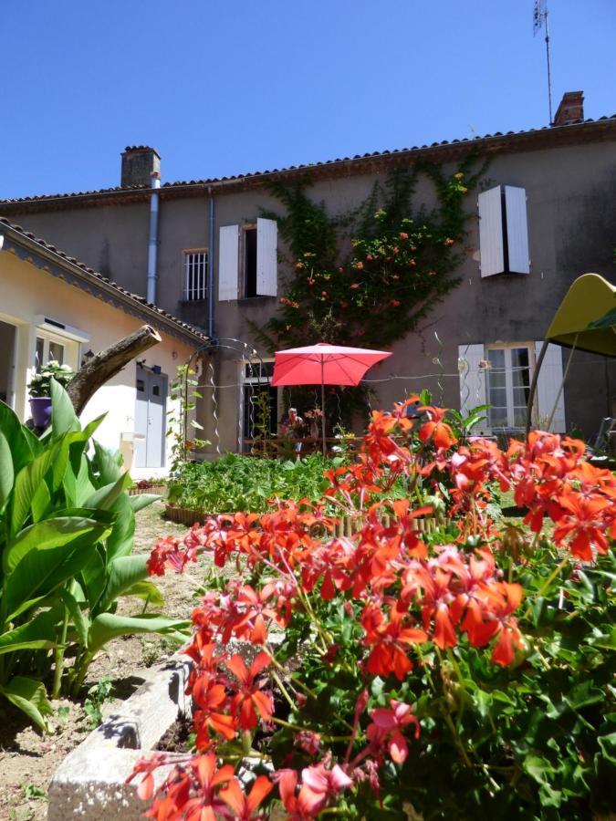 Au Plaisir D Etape- Accueil Pelerins Villa Condom Exterior foto
